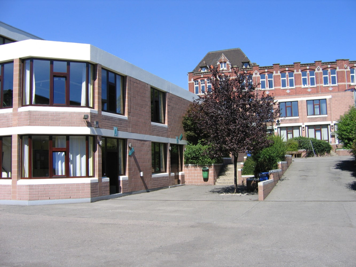 Ecole Saint Joseph Chenee Batiment