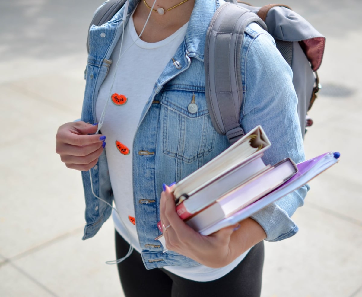 Etudiant Livre De Cours College