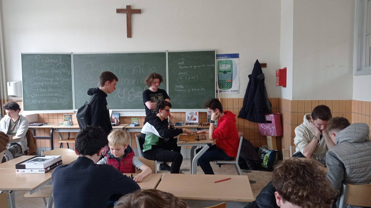 Fancy fair tournoi d'éches Saint-Joseph Chênée